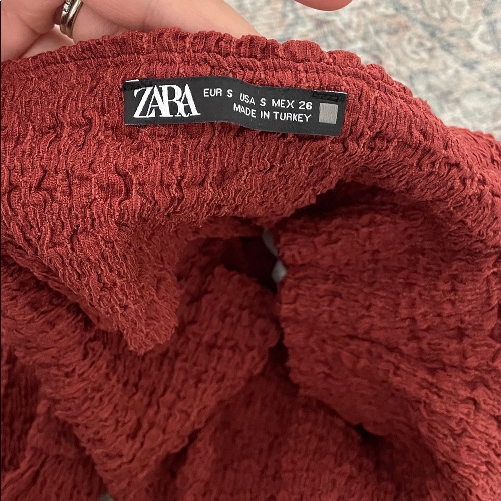 Zara Textured Tank - Picture 4 of 5